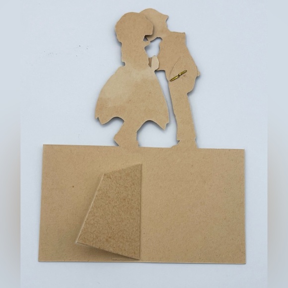 Vintage Valentines Day Stand Up Card Dancing Box Girl Movable Surprise Kiss - Picture 5 of 5